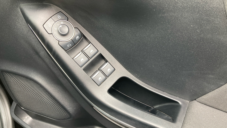 Ford Puma 1.0 EcoBoost Hybrid mHEV ST-Line 5dr Petrol Hatchback